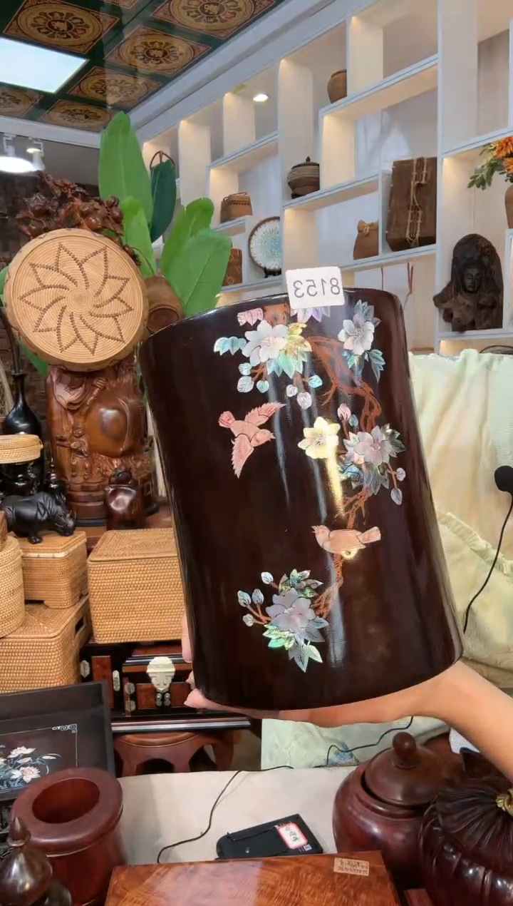 【闪购商品】木头8153