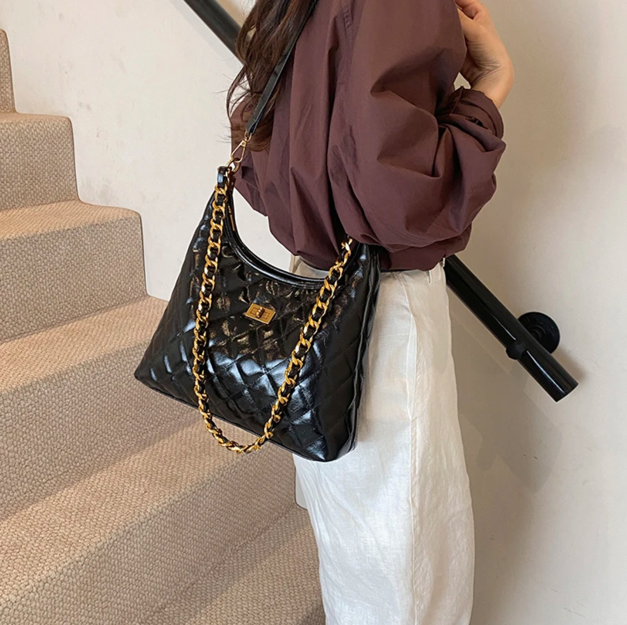 2024早秋新款小香风菱格绣线HOBO链条包大容量单肩腋下斜挎包时尚