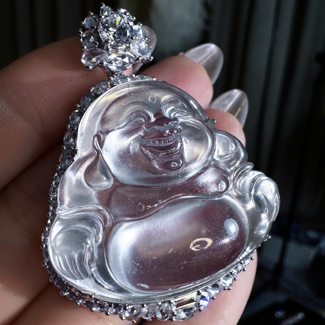 suichen/穗辰天然石英质玉时尚气质手工精美白色佛公女款轻奢吊坠