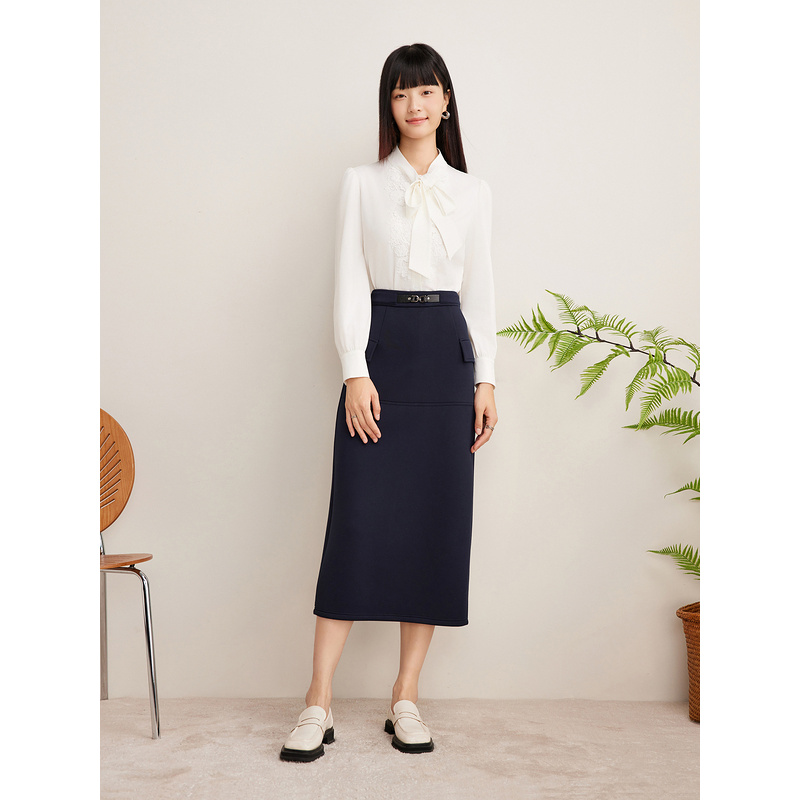 Goodland美地2024冬季新款气质时尚工作通勤长袖衬衫LC34530090 