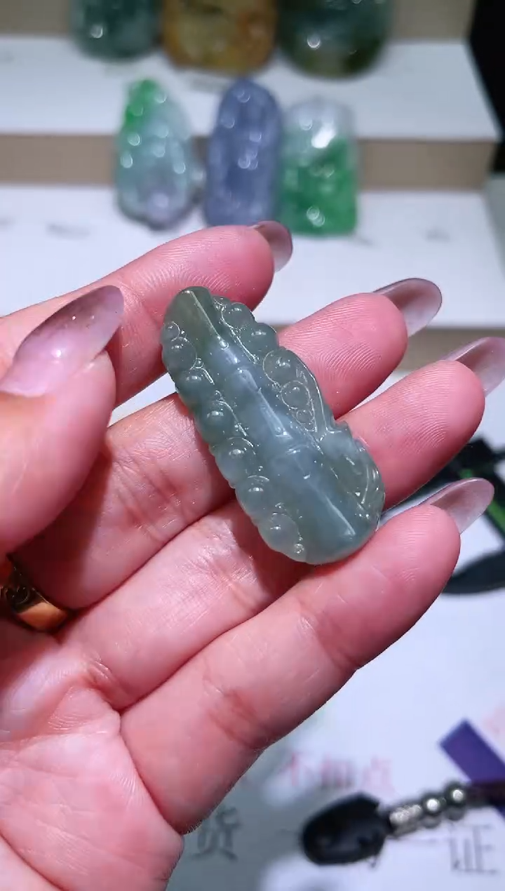 【闪购商品】翡翠颈饰未镶嵌0579424493