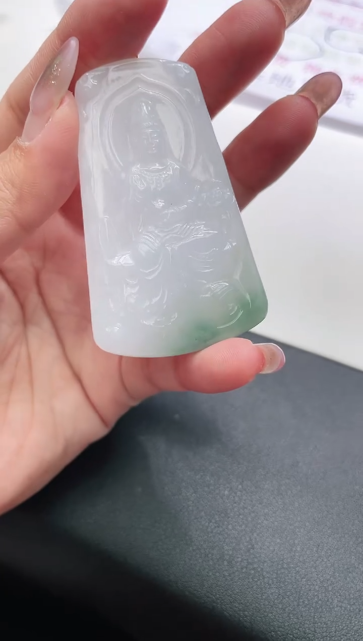 【闪购商品】翡翠颈饰未镶嵌0931862227