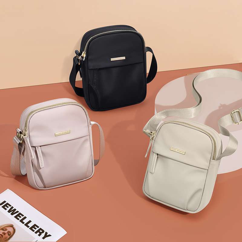 GOLF单肩包女2024新款休闲百搭小众设计都市斜挎包轻便出行通勤包