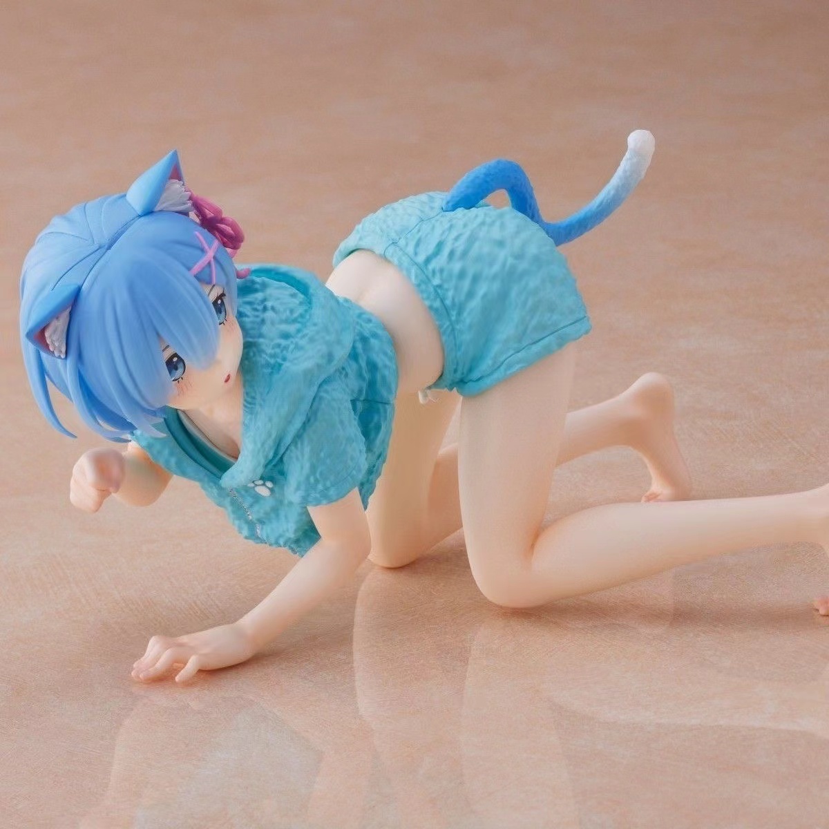 从零开始异世界生活 拉姆 雷姆 爬行猫咪居家服动漫模型周边摆件