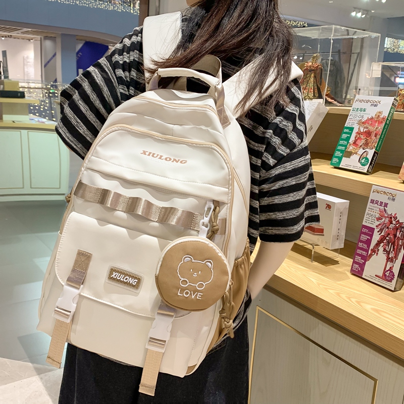 书包女初中生高中生简约百搭小学生背包大容量轻便减负旅行双肩包