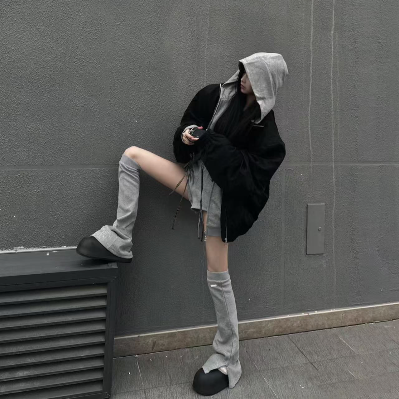【ZHAHA工作室】主播黑灰拼接背心