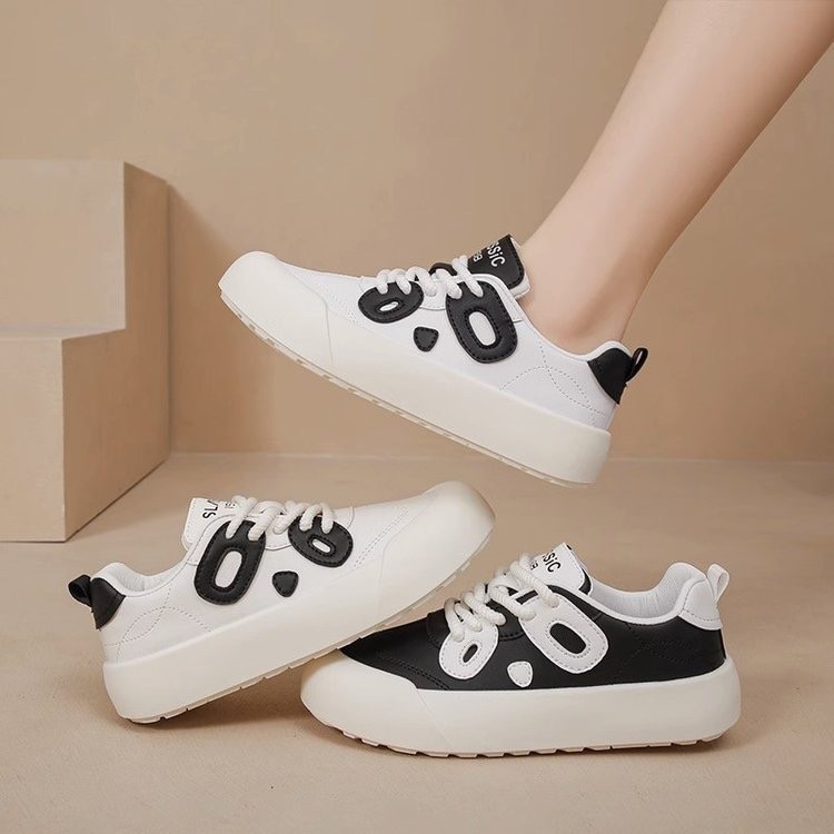 【小扬哥推荐】2023秋季新款网红爆款百搭学生黑白熊猫松糕厚底板鞋