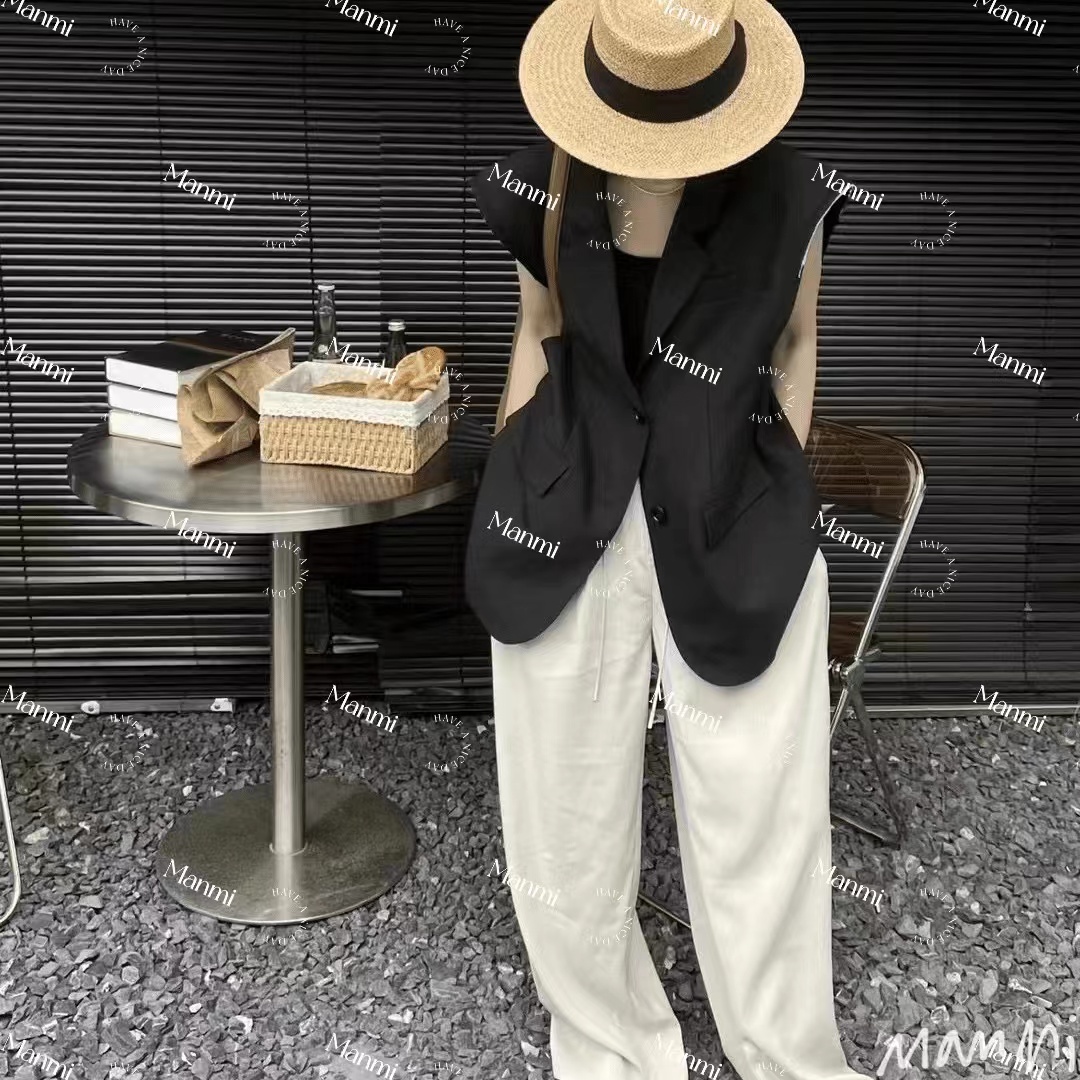 Z.X 设计款上衣   黑咖F 686