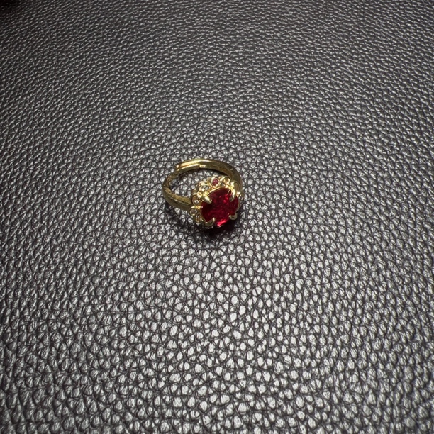 非金属合成锆石戒指 【汇千甄选】血胆金莲戒指多样性发一件