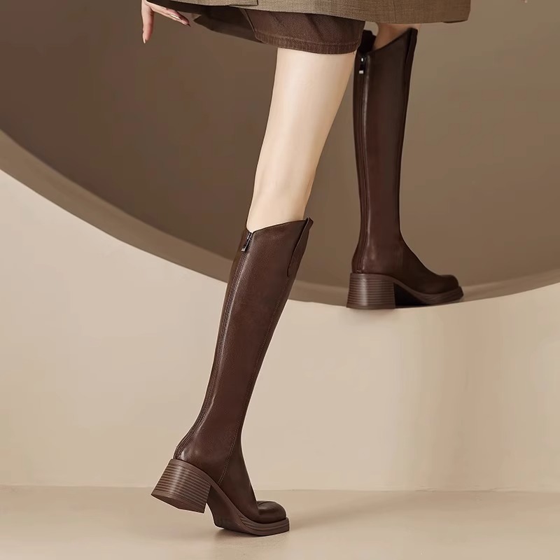 百丽纯爱复古棕色不过膝长筒靴女圆头真皮粗跟高跟显瘦大筒围高筒