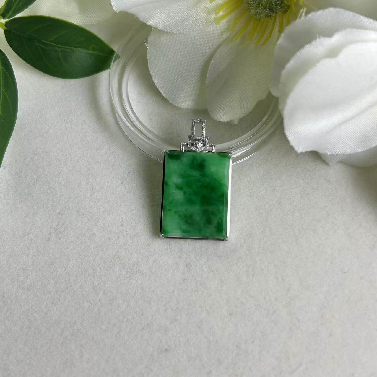 Gloire/古名【睿泽鉴宝】18K翡翠无事牌吊坠22*16*1 YDZ3486