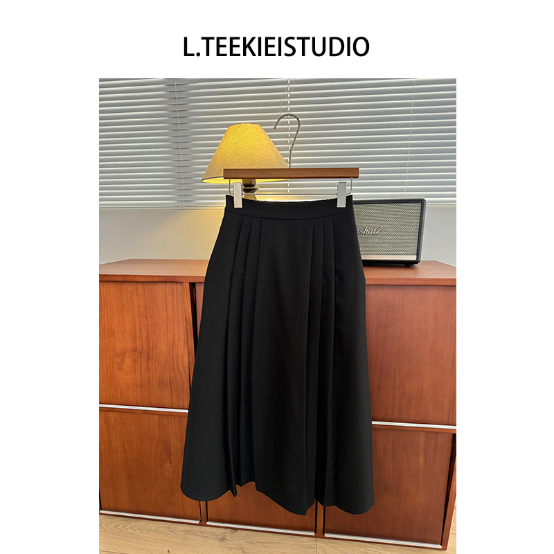 刘欣欣STUDIO 法式优雅高端面料高腰百褶半身裙女春季垂坠感A字裙