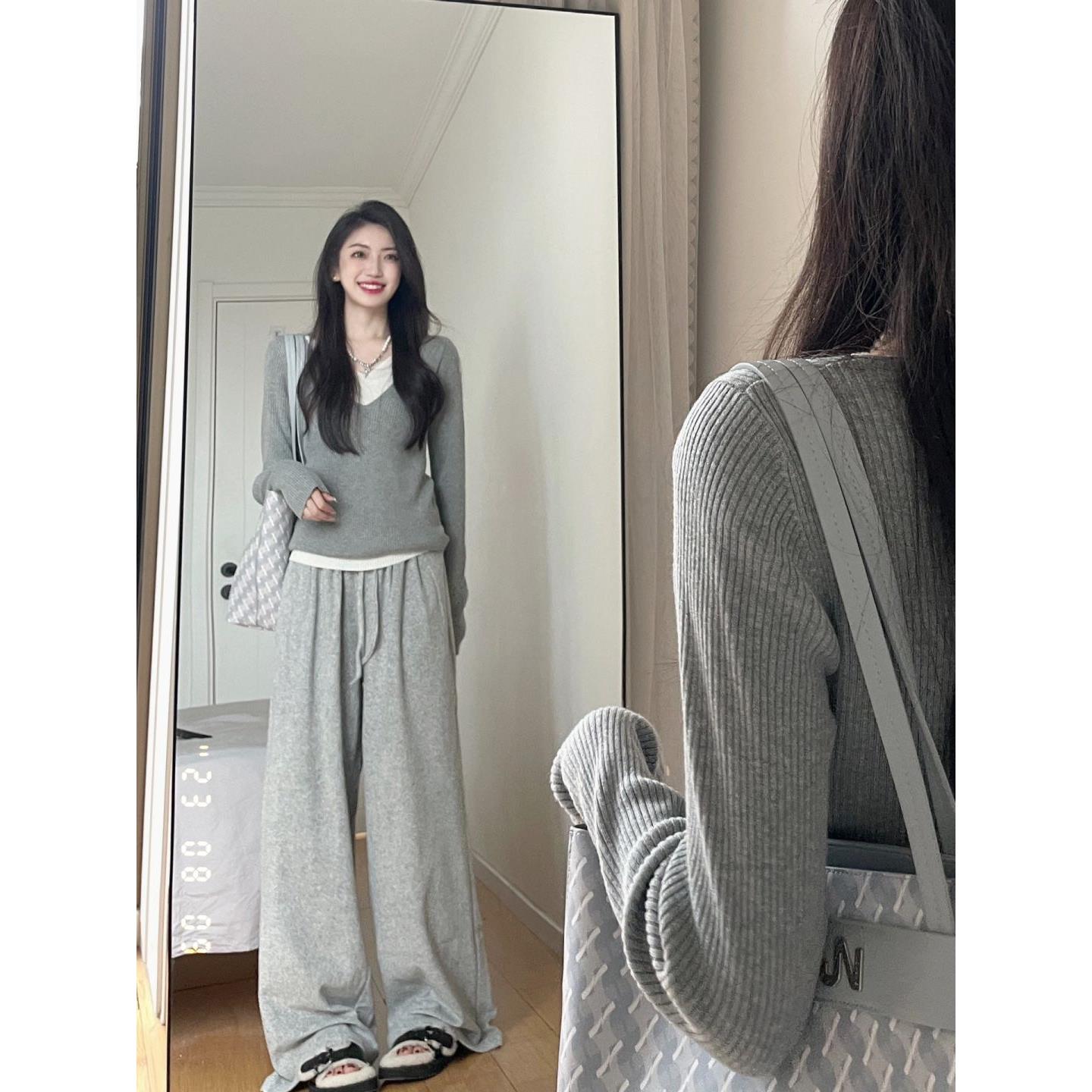 灰色毛衣针织衫2024早秋新款女装设计感假两件内搭打底上衣秋冬季