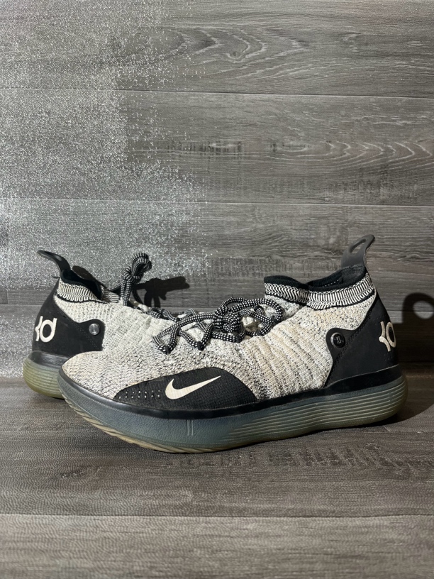43码Nike 杜兰特 kd11 低帮实战篮球鞋 黑白