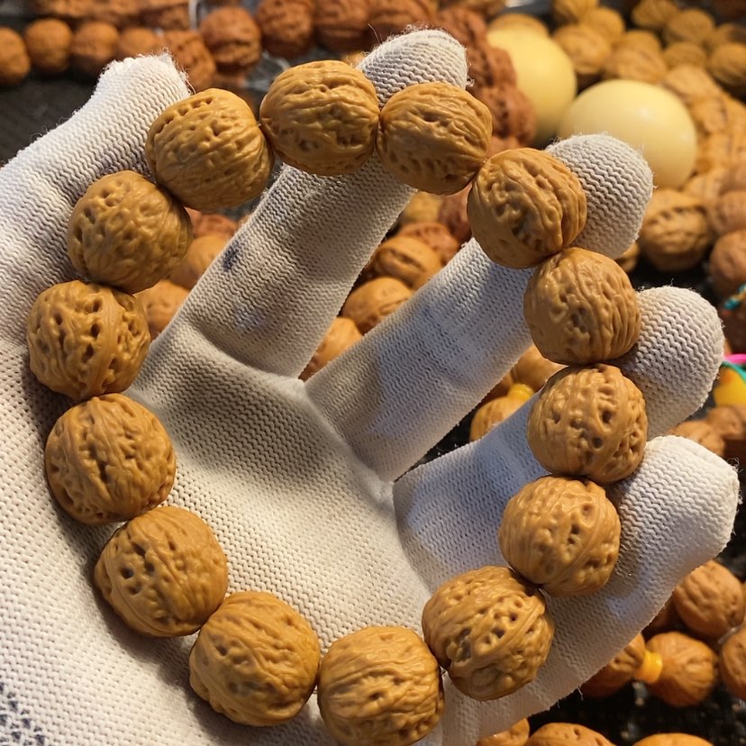 【闪购商品】文玩核桃吊坠金刚纹