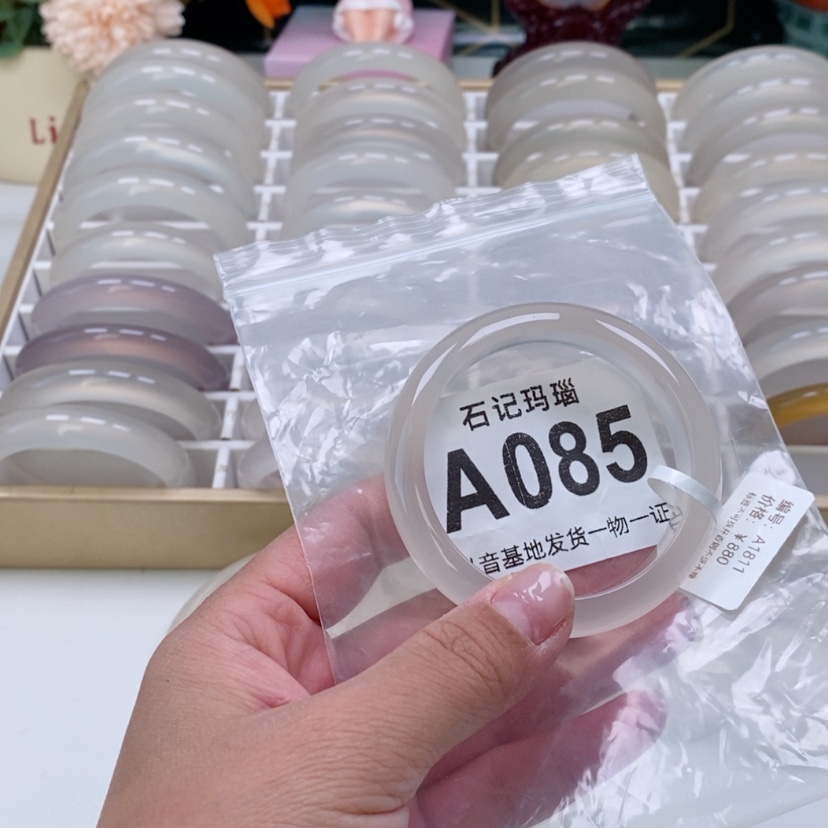 【闪购商品】玛瑙手饰未镶嵌西****U51