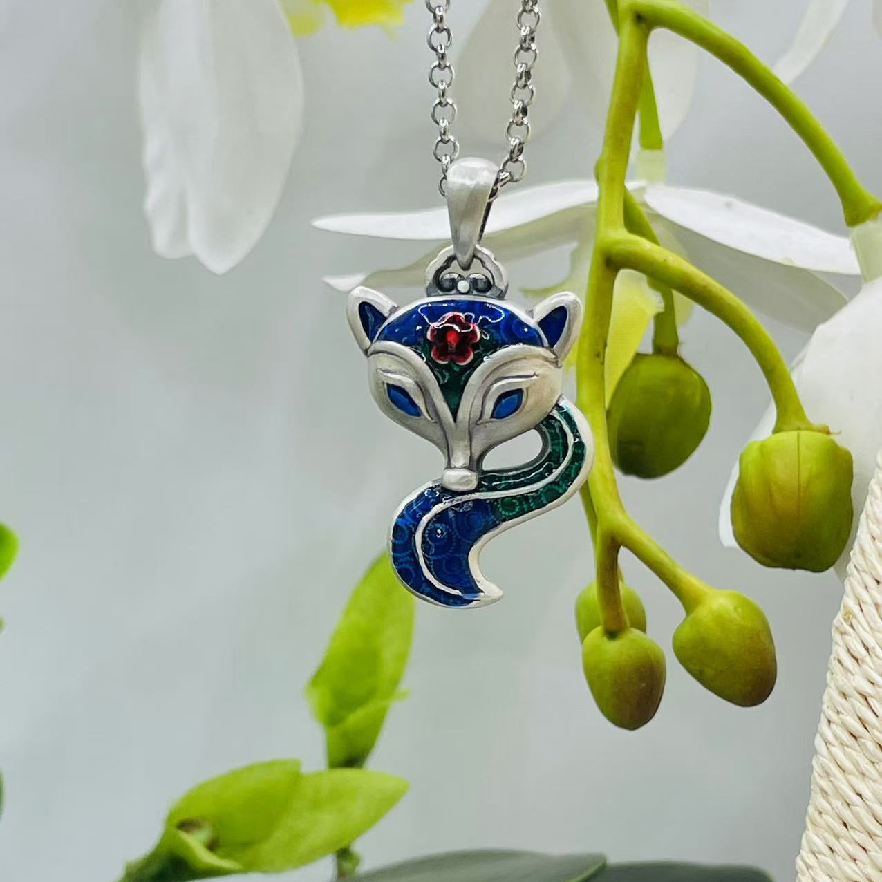 吊坠足银 珐琅彩足银时尚烧蓝项链吊坠气质可爱百搭精美坠链复古