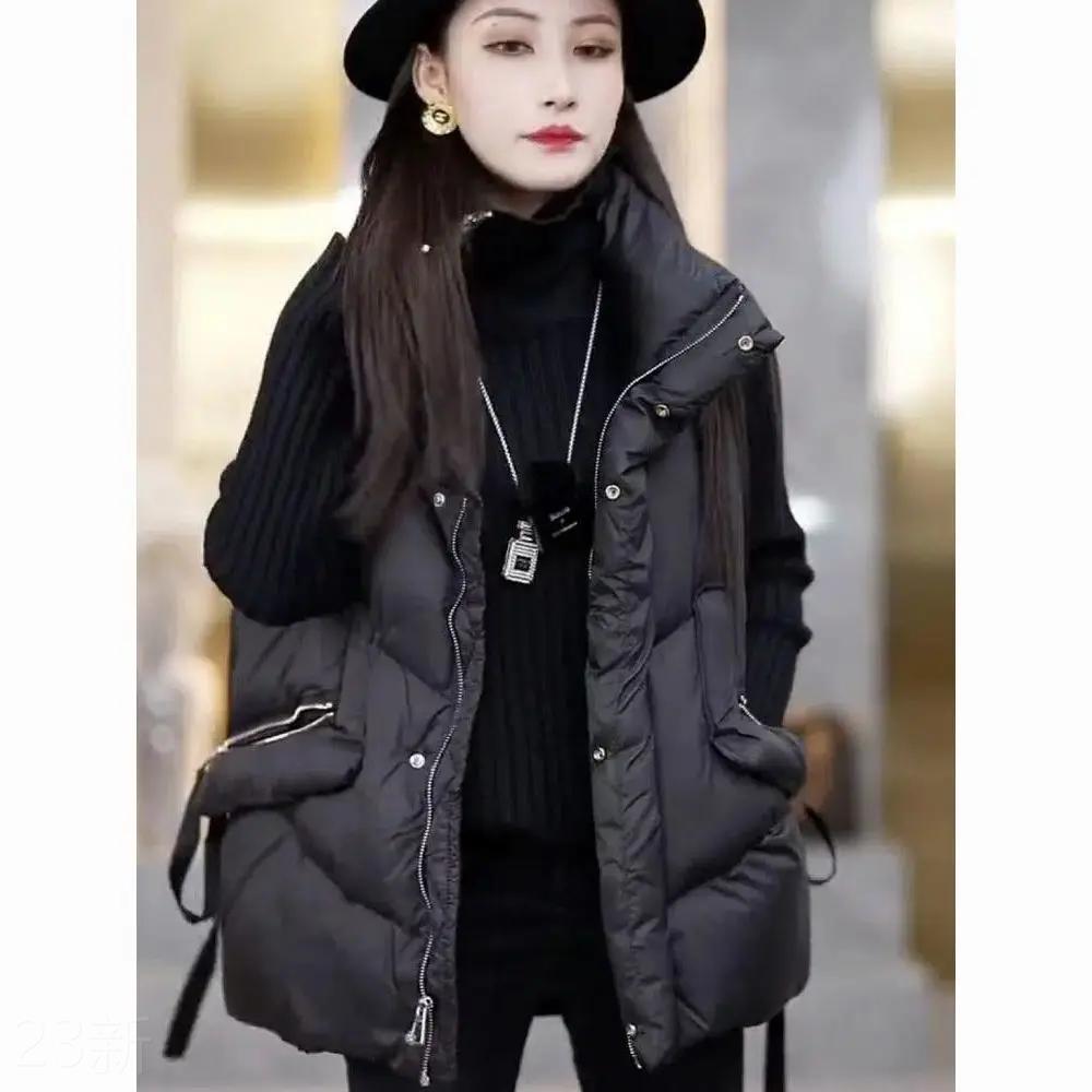新款羽绒马甲女冬季欧货2022新款马夹白鸭绒立领宽松无袖坎肩背同