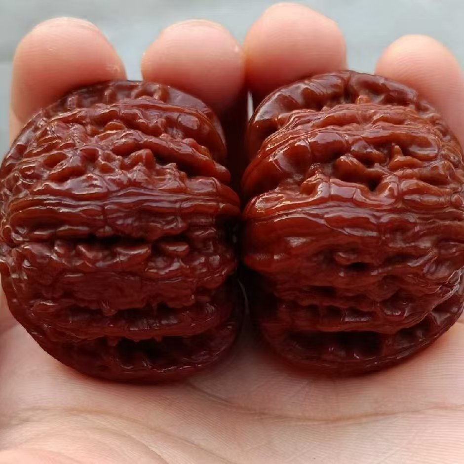 天然老树文玩核桃四座楼狮子头麒麟纹大官帽精品