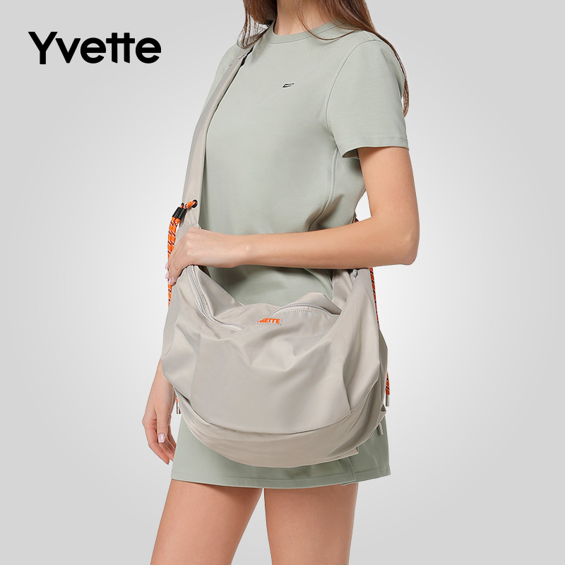 薏凡特多功能运动背包斜跨包户外健身休闲包时尚百搭便携大容量TZ