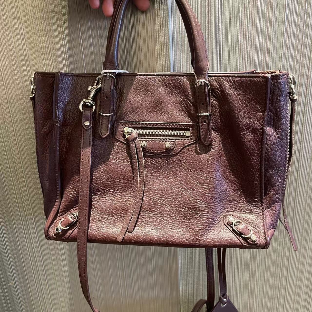 95新 Balenciaga/巴黎世家 单肩斜挎包