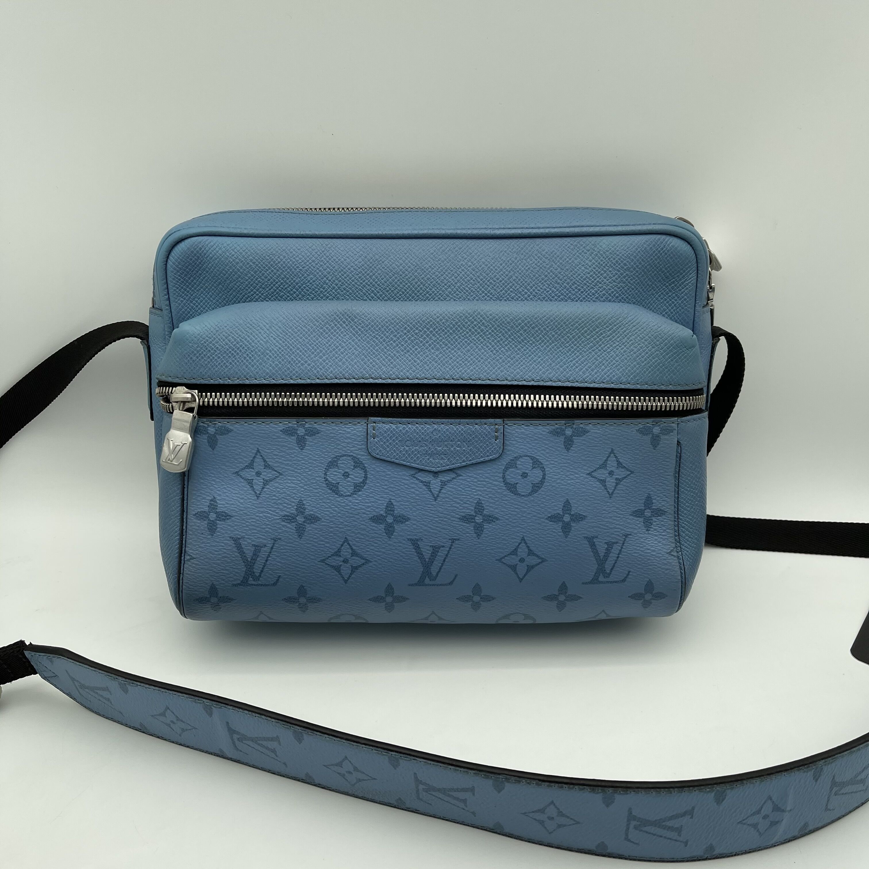 95新 LouisVuitton/路易威登 Outdoor雾霾蓝老花相机 斜挎包/1275