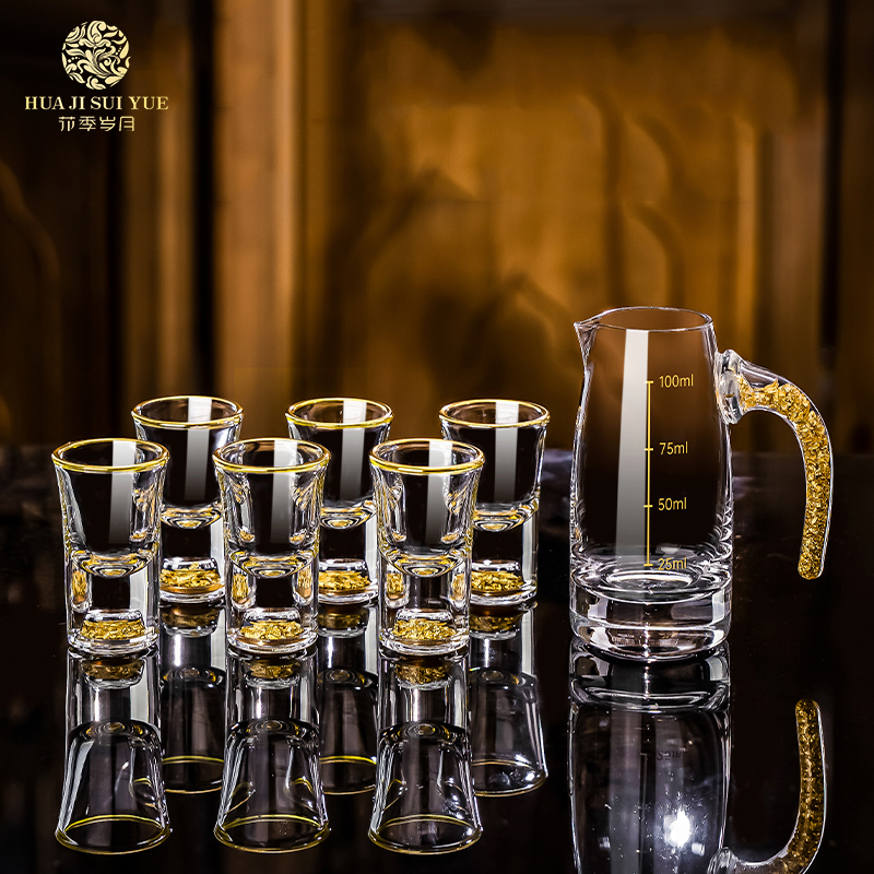 花季岁月中式白酒杯分酒器套装家用高档木盒小酒杯一口杯酒具