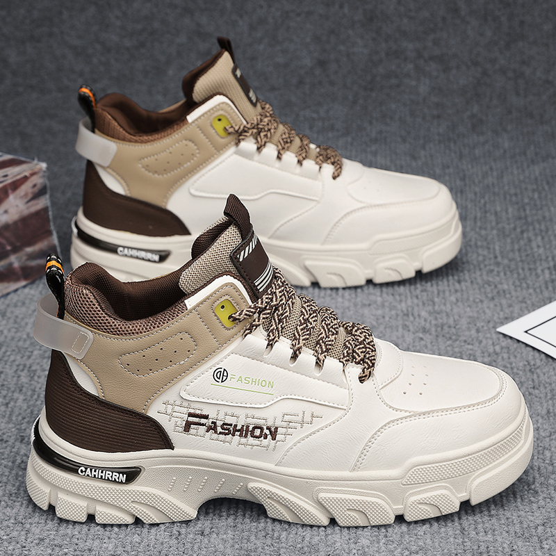 高帮男鞋秋冬季百搭运动休闲工装马丁靴男生皮面防水增高板鞋潮鞋