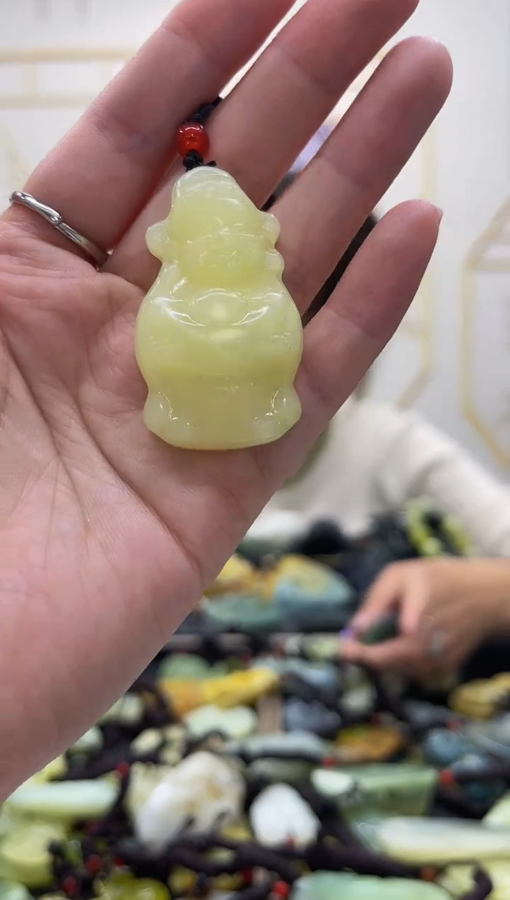 【闪购商品】岫玉吊坠未镶嵌多样性随机发一