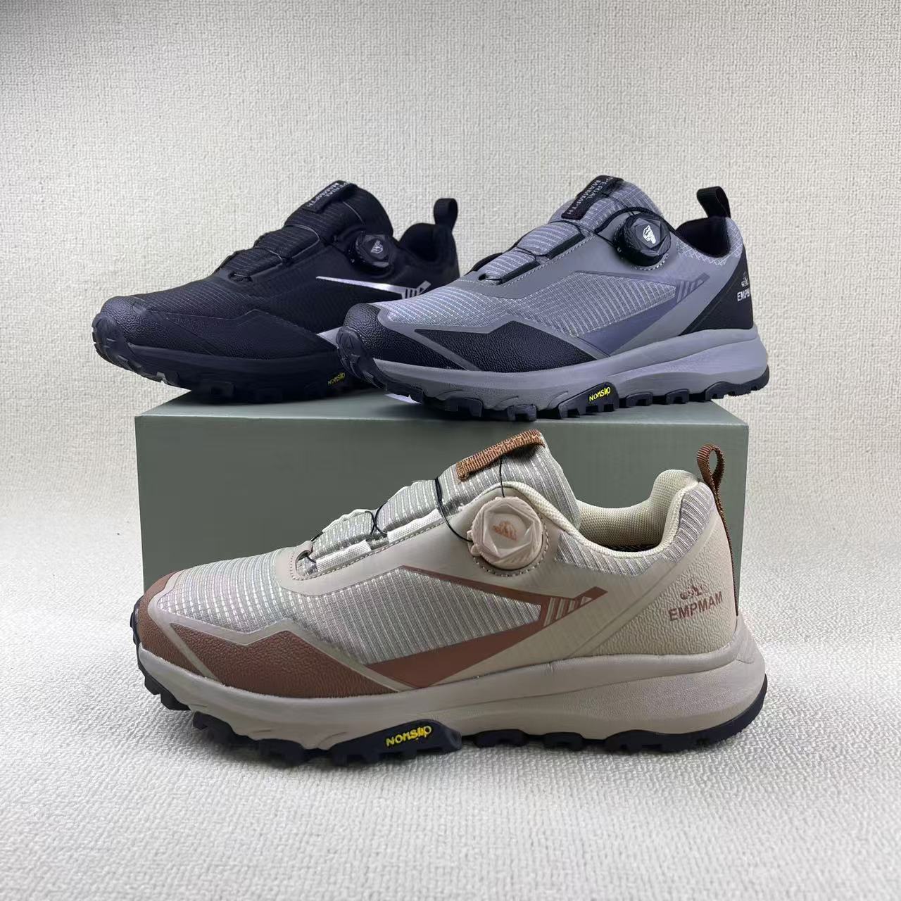 外贸高端男鞋户外防滑软底超轻防泼水减震徒步鞋越野跑鞋登山鞋男