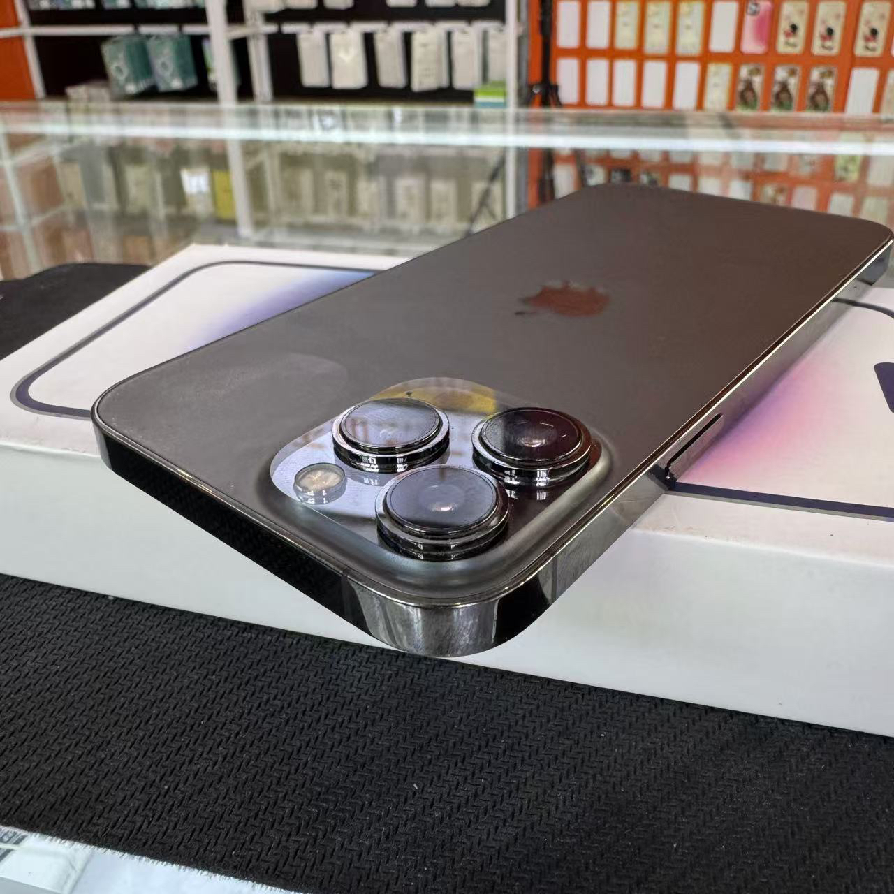 9新 Apple/苹果 苹果13pm国行256