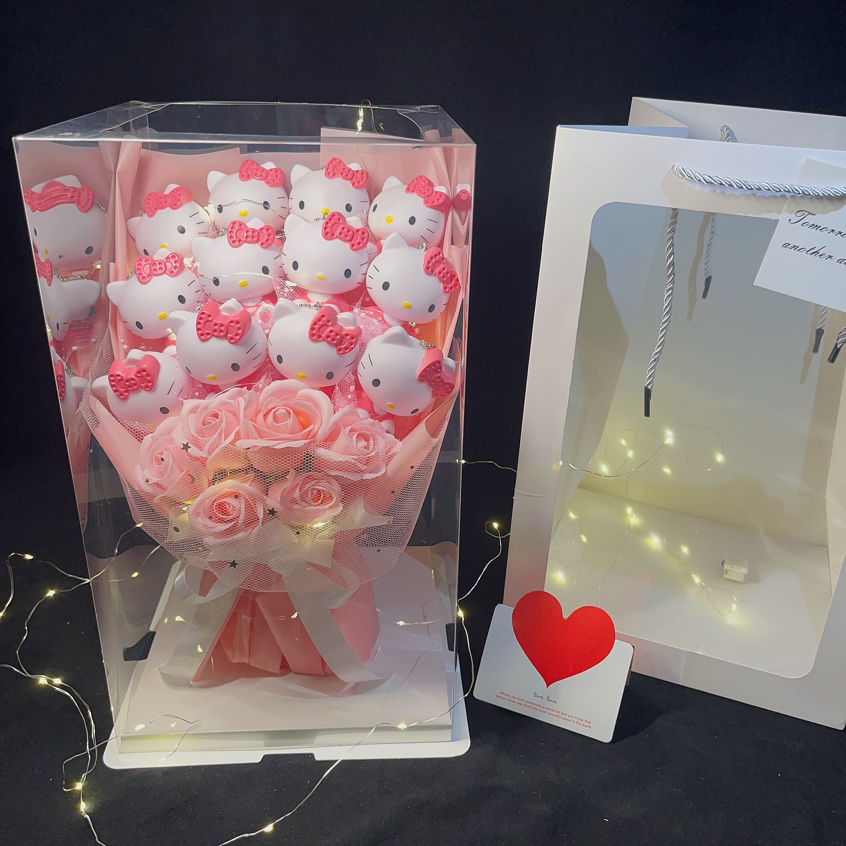 生日礼物女生hellokitty花束凯蒂猫kt猫送闺蜜女友七夕礼物高级感