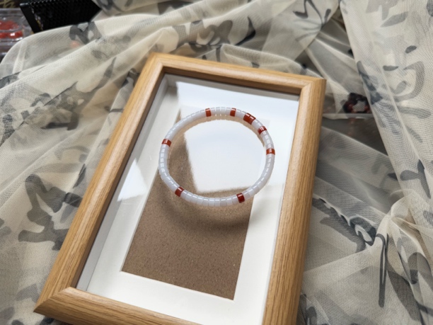 保山杨柳大黑洞瓷白手串