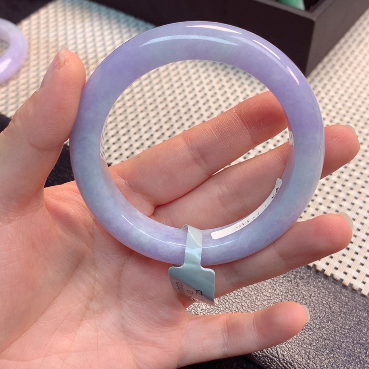 【闪购商品】翡翠手镯未镶嵌秋*