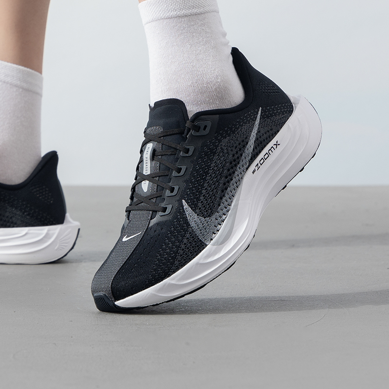 NIKE耐克男鞋人生跑鞋运动鞋比赛训练鞋ZOOM缓震跑步鞋FQ7262