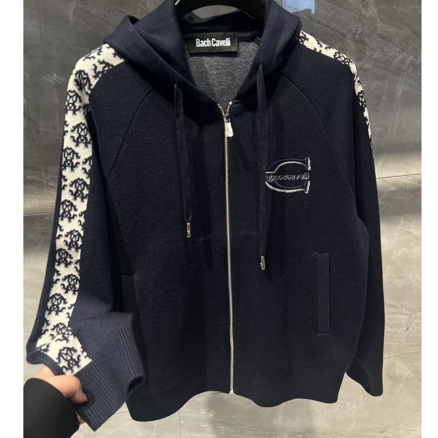 〔小胖推荐〕2024新款Bach cavelli休闲时尚百搭条纹针织外套-8399