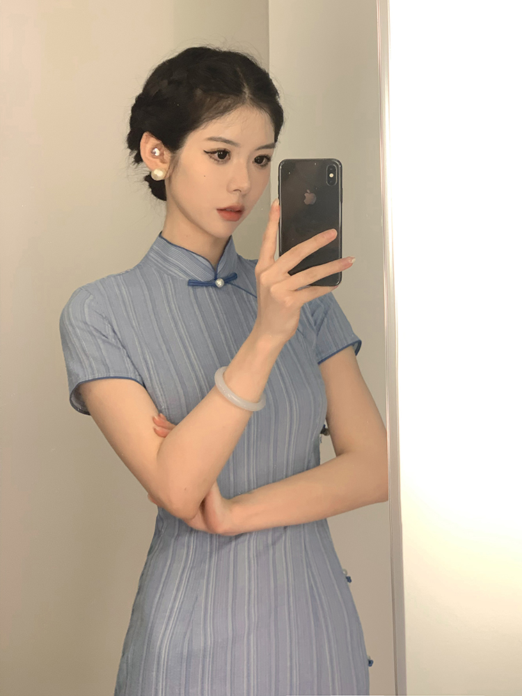 蓝色旗袍2025新款年轻款少女文艺条纹显瘦连衣裙夏季改良复古学生