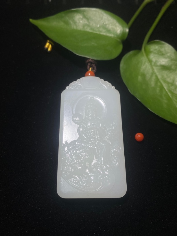 和田玉山料观音牌挂件