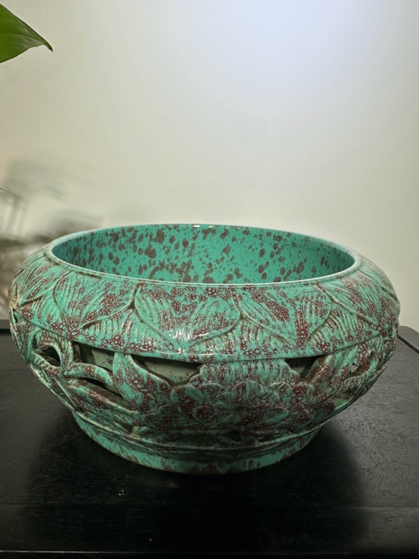 瓷器摆件纯手工炉钧釉搂空花卉纹文房水洗