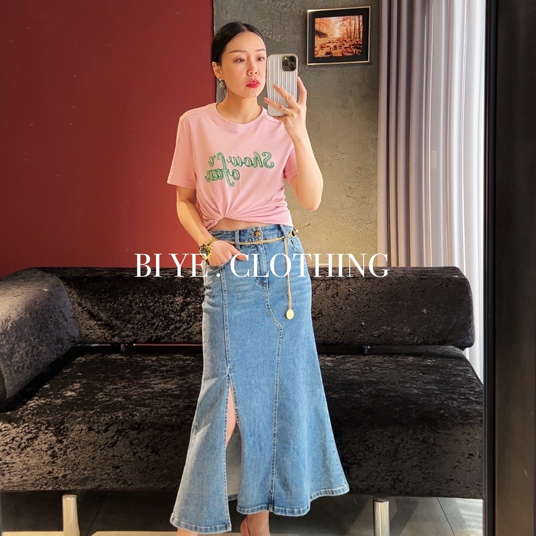 BIYE毕爷·服饰 欧货时尚百搭开叉鱼尾牛仔显瘦半身裙
