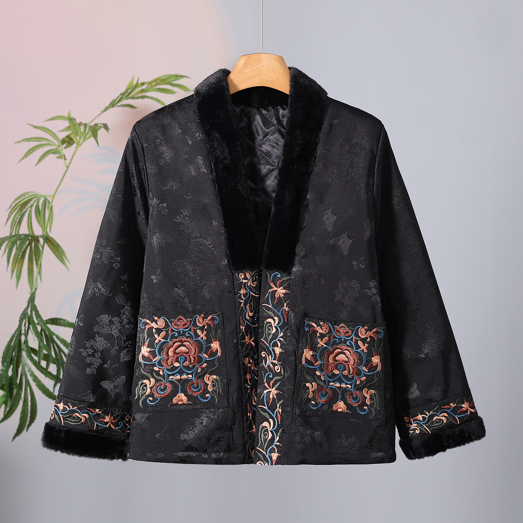 【暖阳】加棉加厚冬季新中式宽松上衣口袋国风V领绣花短款外套上衣