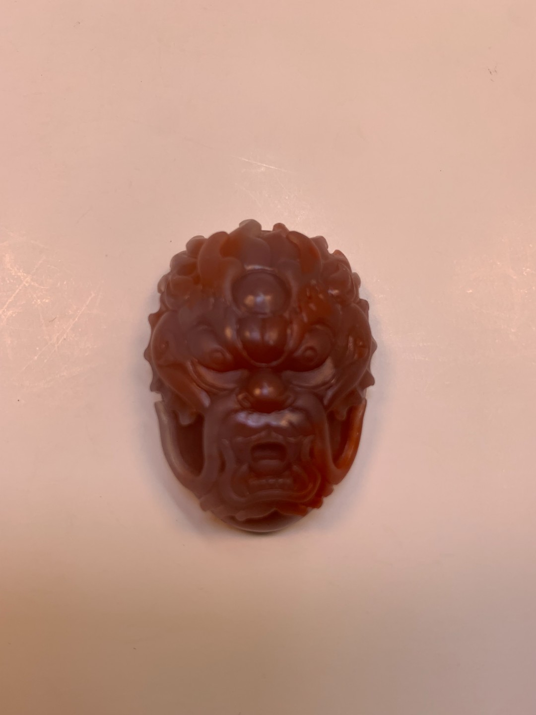 黄腊石冻红龙头，颜色冰红手工精雕，红俏色荔枝冻十分精美