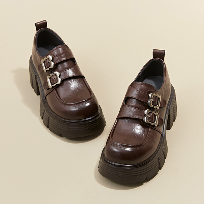 真皮皮鞋2025秋新款小个子增高7CM小皮鞋复古皮带扣魔术贴乐福鞋
