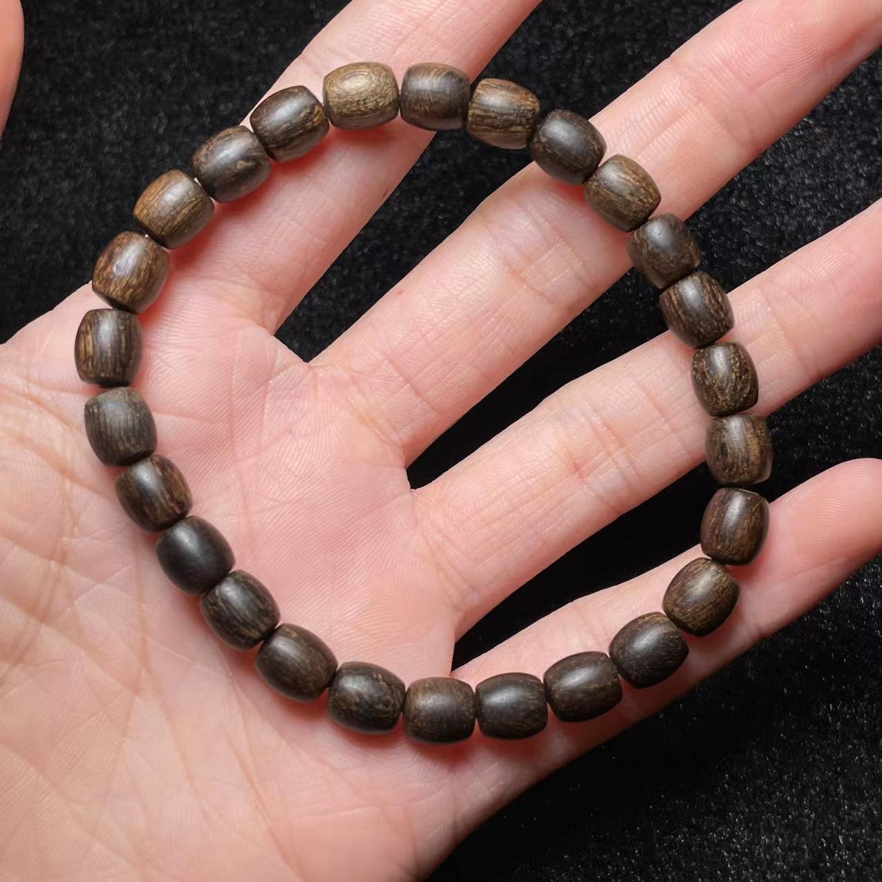 【刘云天专属】 -沉香单圈手串7×6mm（32）