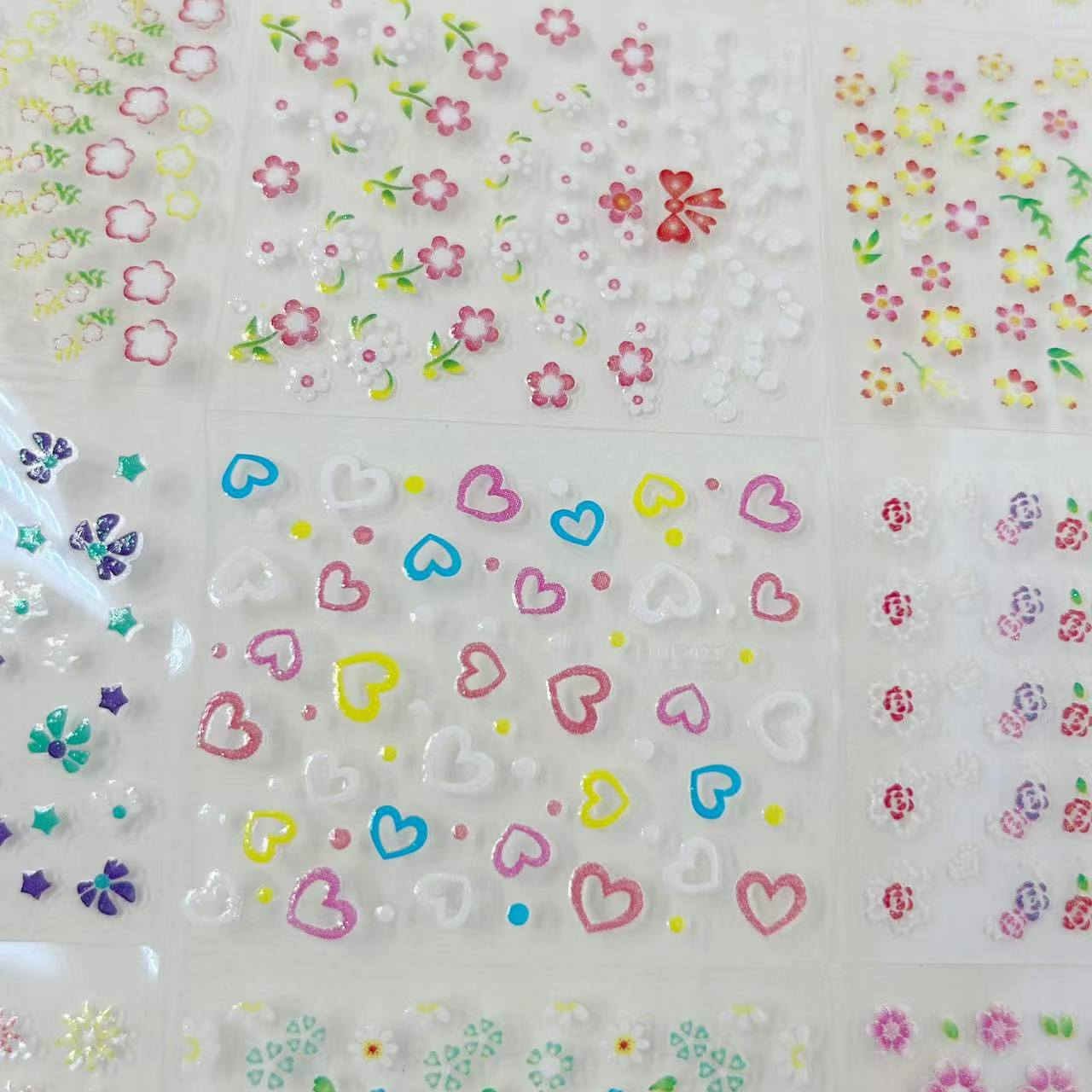 【缤纷花海 30张】花花系列，花海30张不重复美甲贴纸带背胶