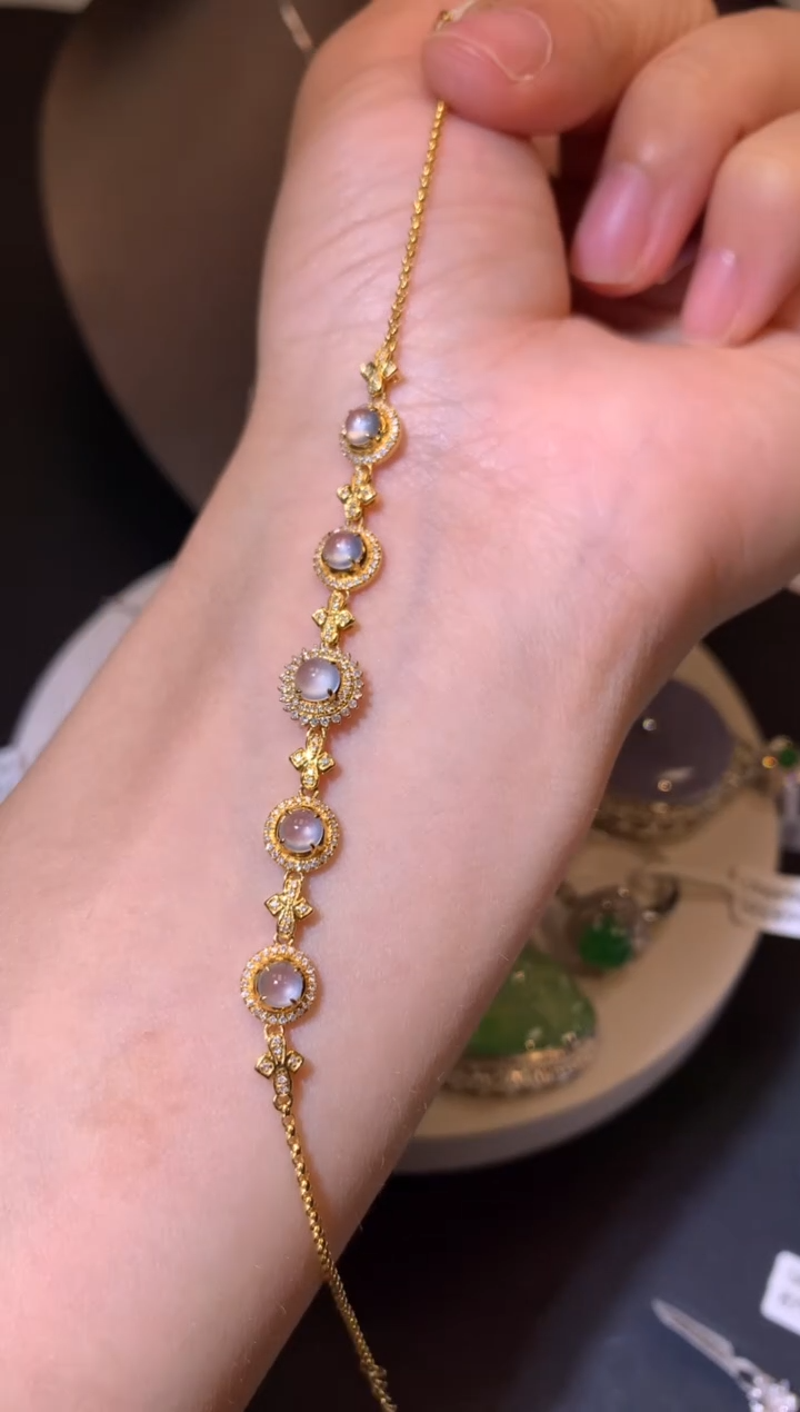 【闪购商品】翡翠吊坠(不含链)18K金镶嵌手链