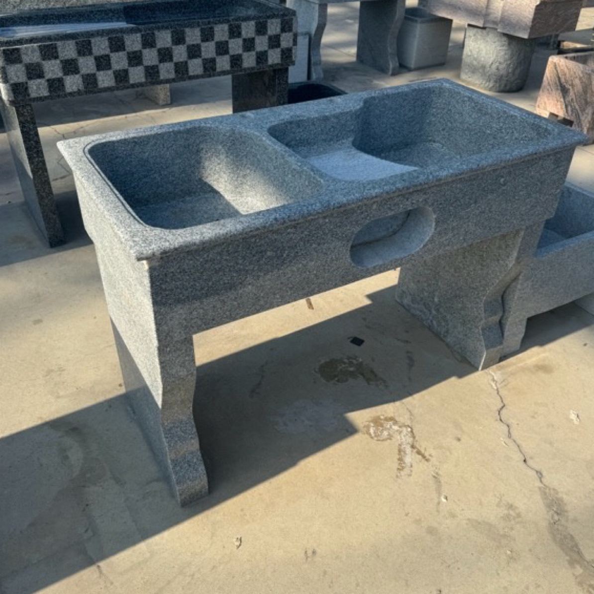 石雕室外洗手盆洗衣池家用庭院一体雕刻水槽（不含卸车和摆放）