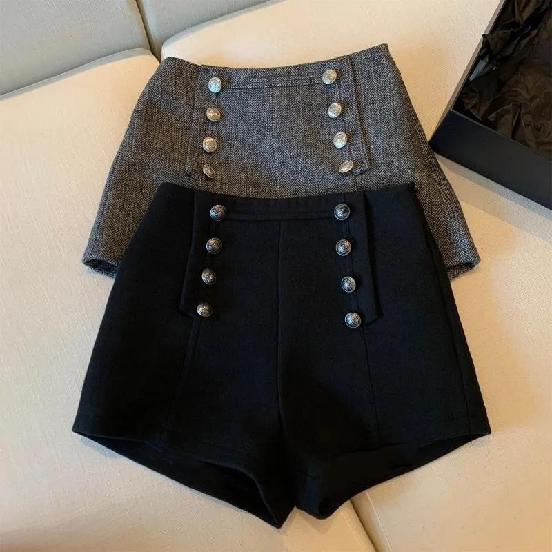复古人字纹毛呢短裤女高腰a字2023秋冬百搭显瘦双排扣外穿靴裤潮