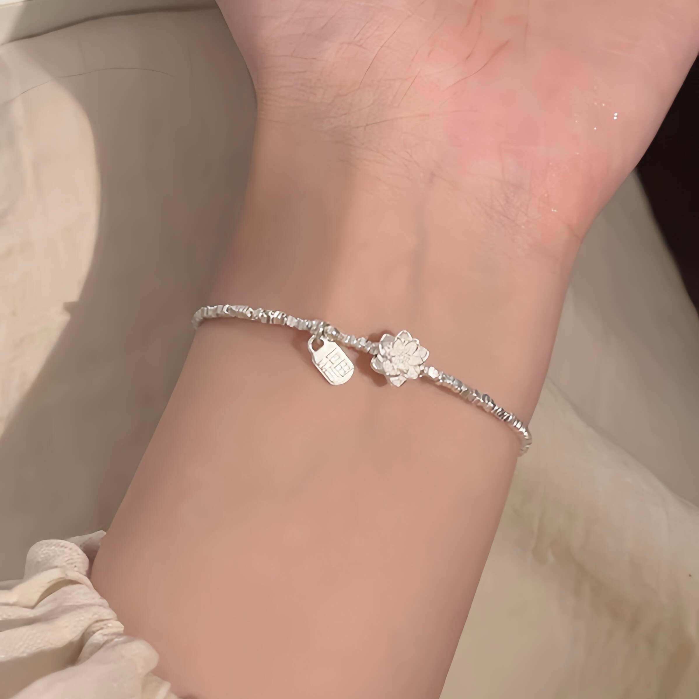  碎银几两莲花福牌手链K222