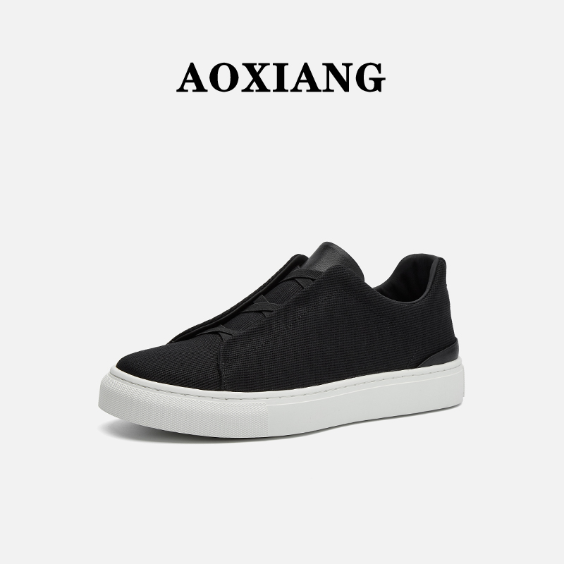 新款帆布鞋秋季透气休闲鞋一脚蹬时尚潮流板鞋春秋季防滑健步鞋